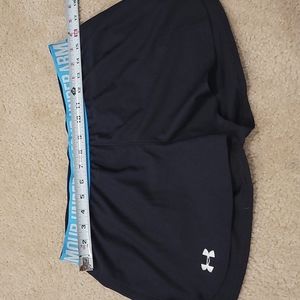 Under Armour sz MD GUC